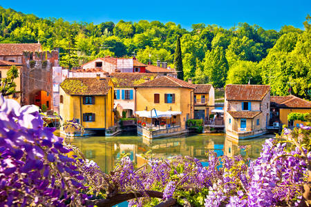 Borghetto na rijeci Mincio