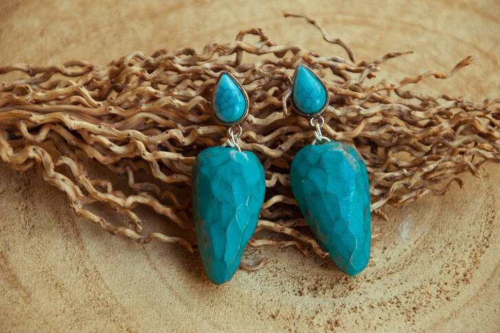 Silver earrings with turquoise