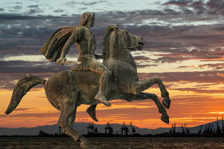 Monument to Alexander the Great in Thessaloniki