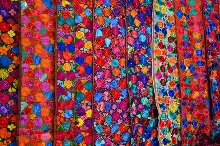 Tissus colorés